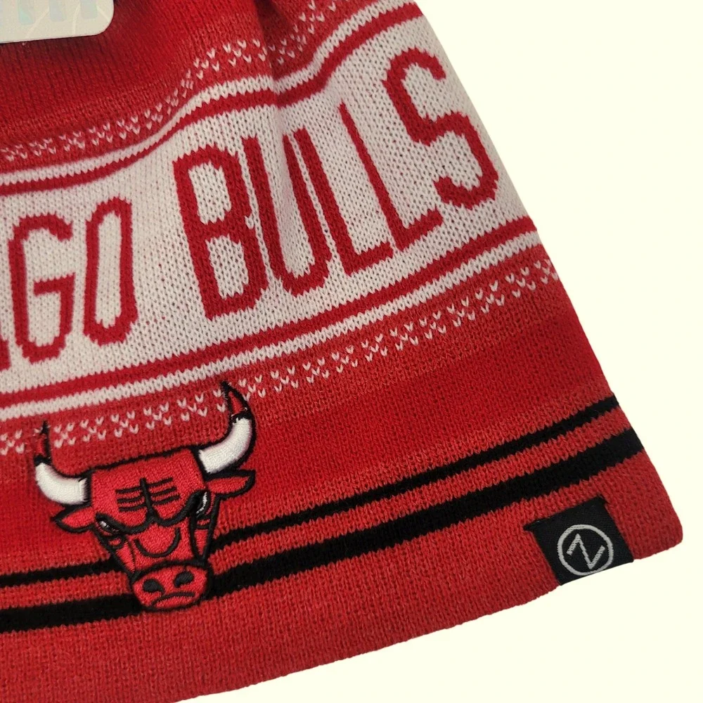 Chicago Bulls NBA‎ Knit Beanie Hat Red Black White Embroidered Logo NWT